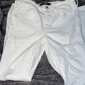 white skinny jeans